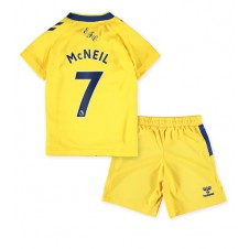 Everton Dwight McNeil #7 Tredjeställ Barn 2022-23 Korta ärmar (+ Korta byxor)
